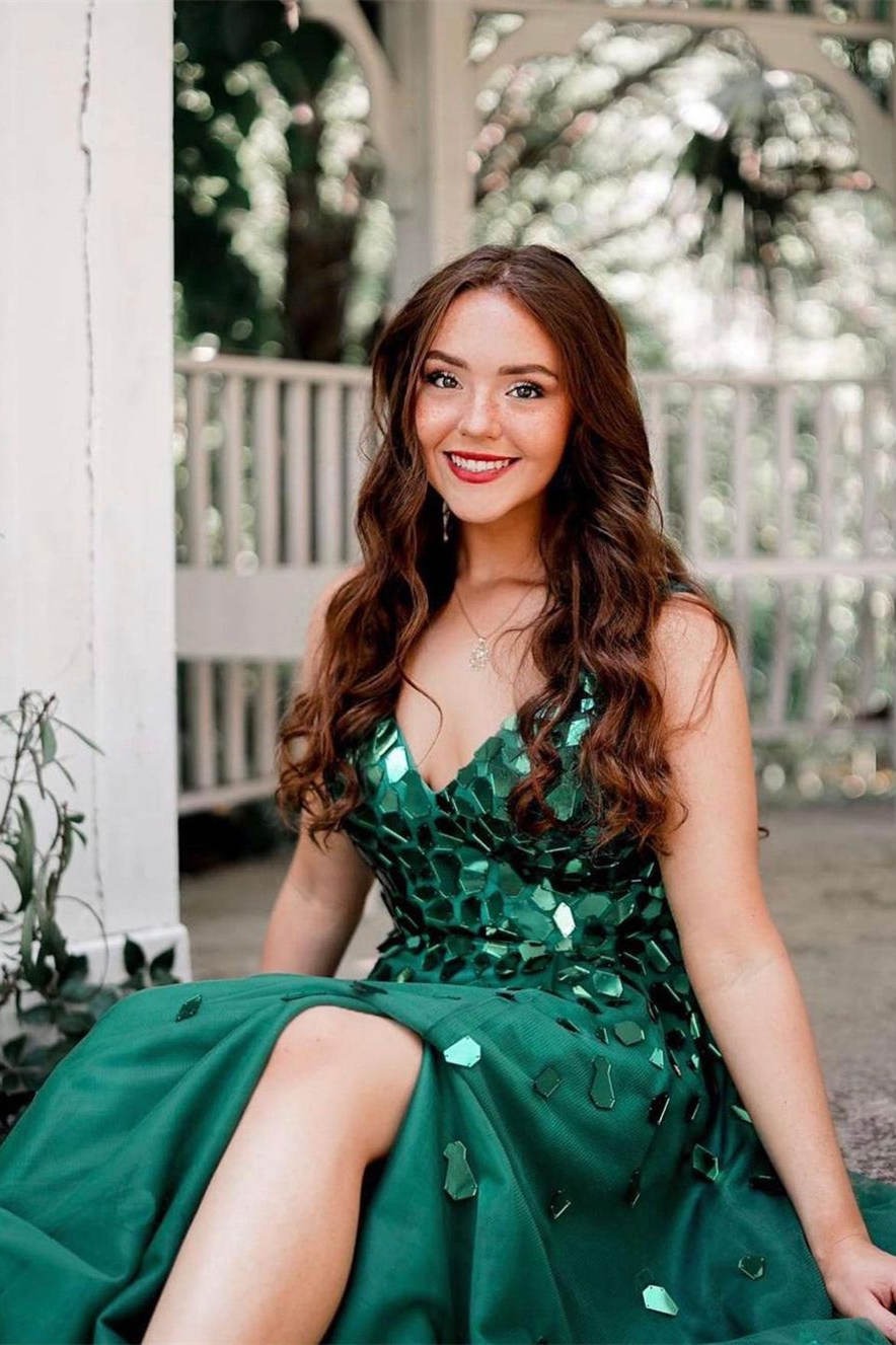 Cute A Line V Neck Green Tulle Prom Dresses