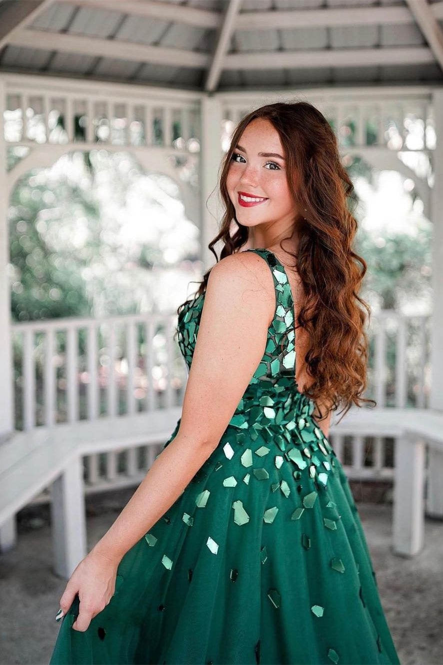 Cute A Line V Neck Green Tulle Prom Dresses