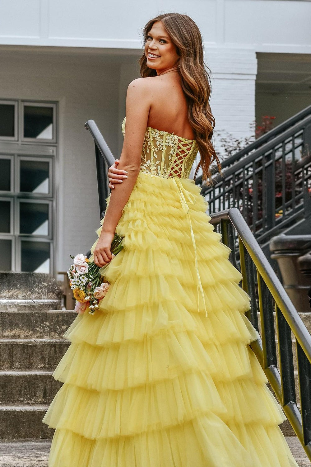 Cute Sweetheart Yellow Tiered Tulle Long Prom Dresses