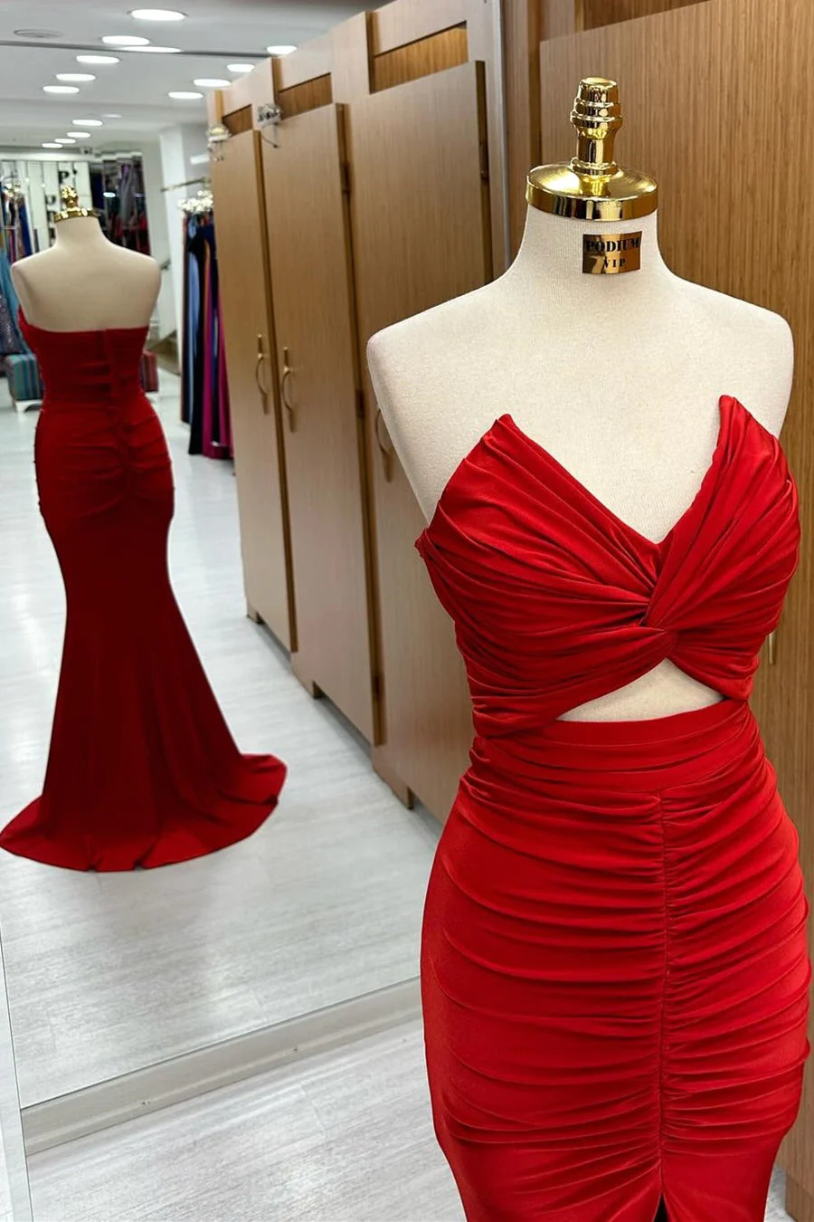 Mermaid Red Strapless Twisted Knot Long Formal Dresses