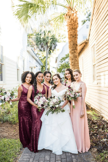 V Neck Sleeveless Burgundy Sequin Bridesmaid Dresses