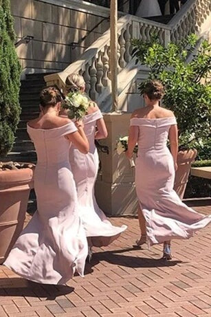 Off Shoulder Mermaid Long Satin Black Bridesmaid Dresses