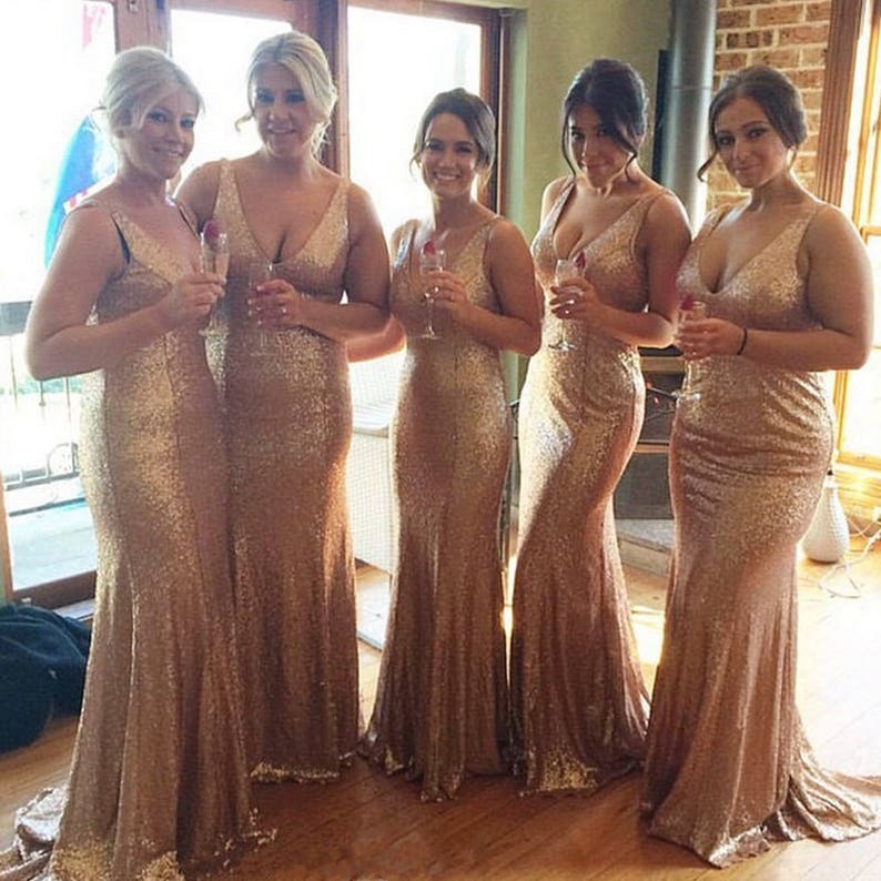 Long Sleeveless V Neck Sequin Rose Gold Bridesmaid Dresses With Train