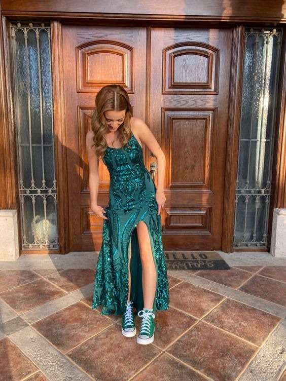 Mermaid Scoop Neck Dark Green Sequins Prom Dresses