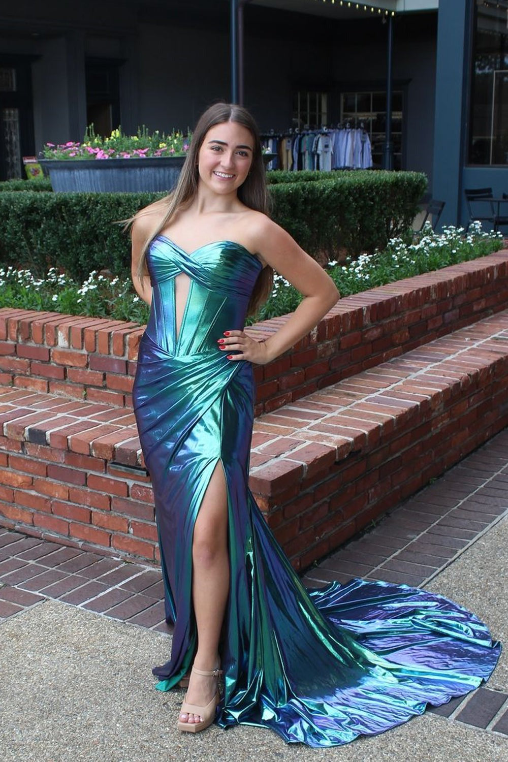 Charming Strapless Keyhelo Green Metallic Satin Mermaid Prom Dresses