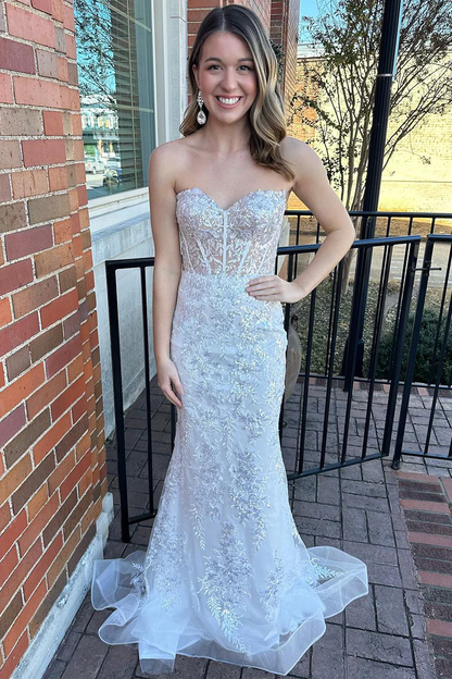 White Mermaid Lace Long Sweetheart Prom Dresses