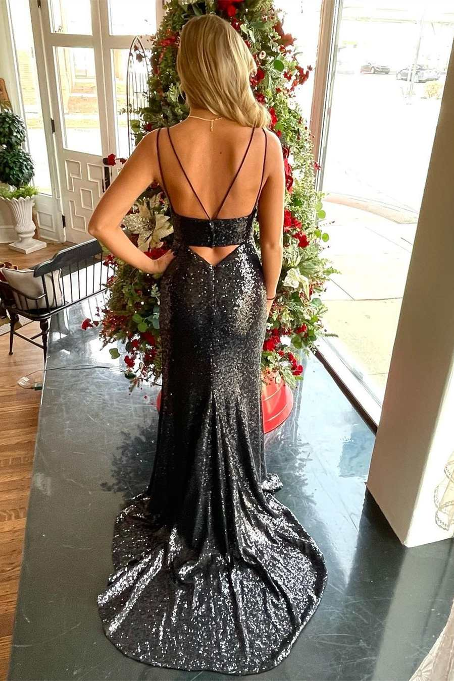 Black Sequin Keyhole Long Mermaid Prom Dresses