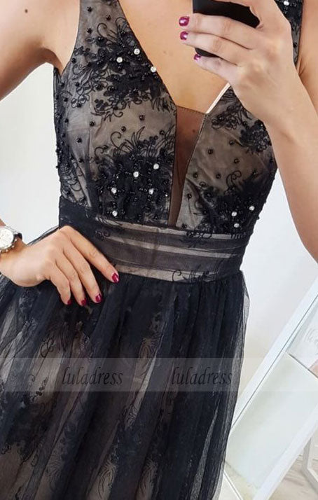 A-Line V-Neck Backless Floor-Length Black Prom Dress with Appliques Beading