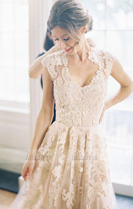 Unique Brides Dress,Lace Wedding Dresses,Vintage V neck Wedding Gowns