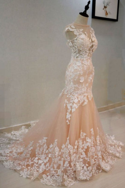 Luxury High Neck Rose Gold Prom Dresses With Lace Appliques