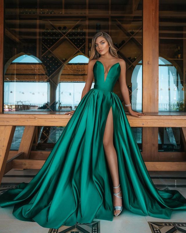 Elegant V Neck Jade Green Front Split Ruffles Prom Dresses luladress