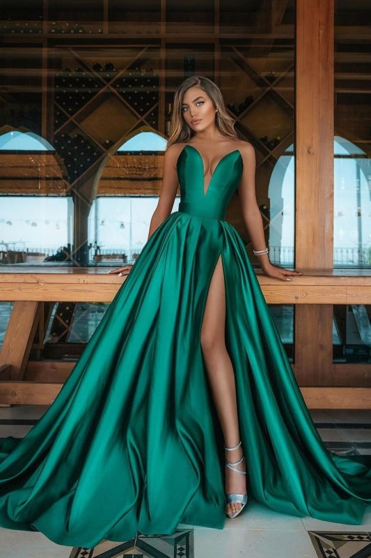 Elegant Jade Green V Neck Front-Split Ruffles Prom Dresses