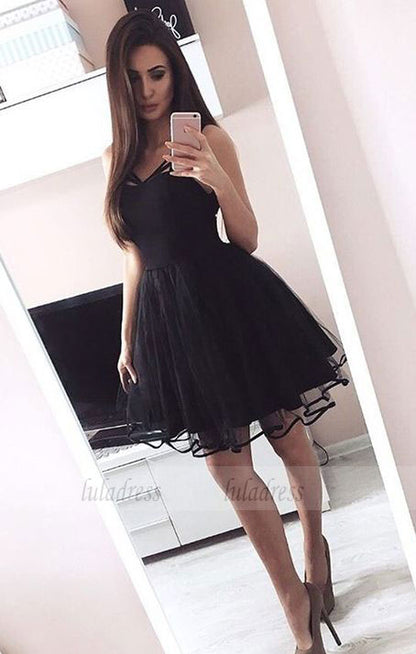 A-Line V-Neck Above-Knee Black Homecoming Dress with Pleats