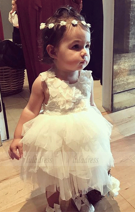 Ball Gown Round Neck Tiered Flower Girl Dress with Appliques