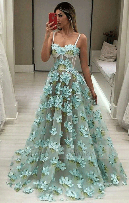 Sweetheart Neck Lace Long Prom Dress