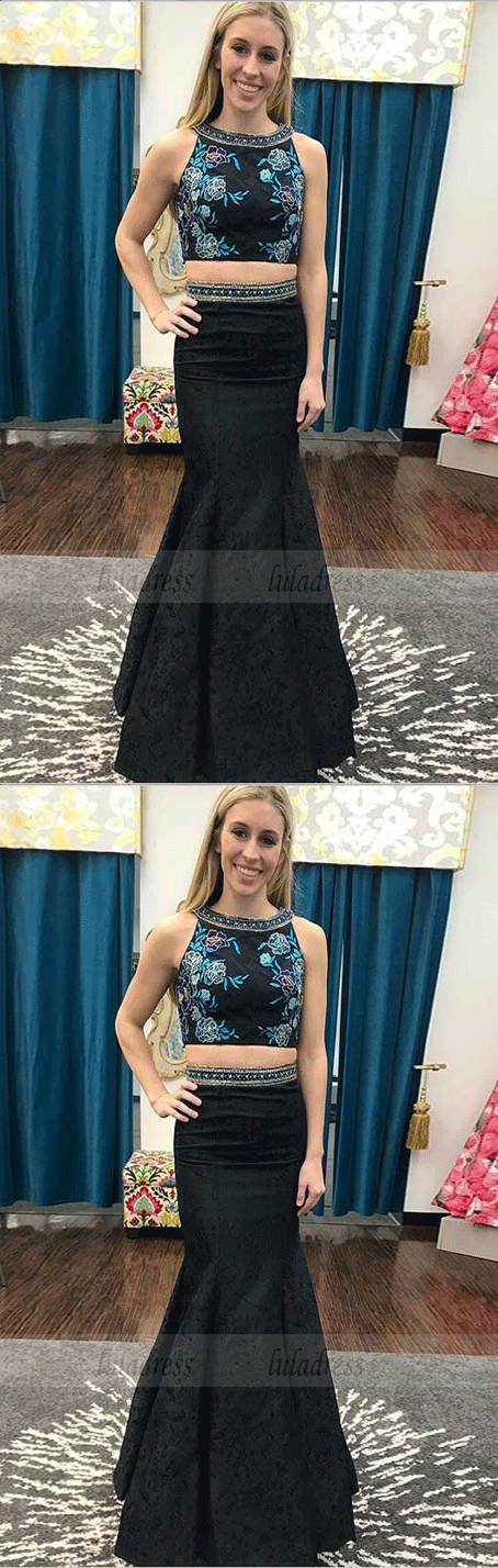 Round Neck Floor-Length Black Prom Dress with Embroidery