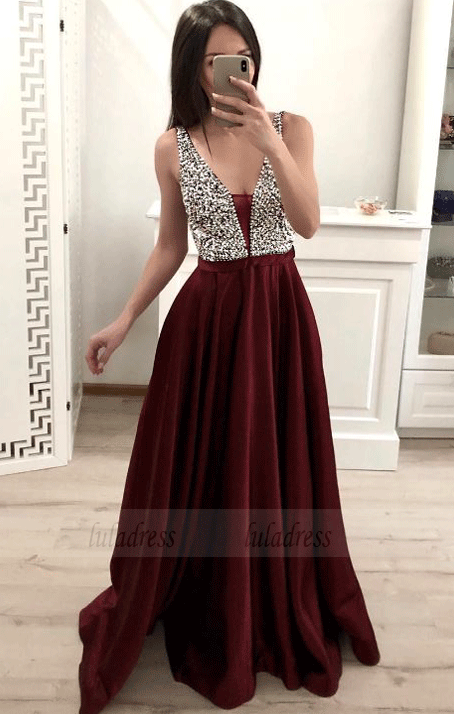 A Line Sleeveless Long Prom Dresses with Beading