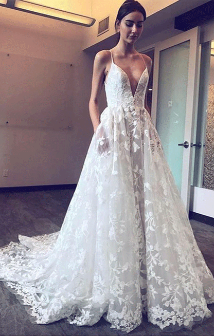 A-Line V-Neck White Tulle Evening/Wedding Dress with Lace Appliques