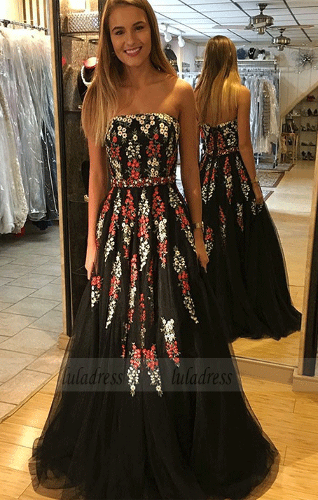 A-Line Strapless Floor-Length Black Prom Dress with Appliques